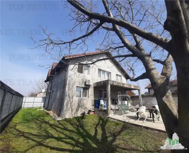 Casa spatioasa cu 8 camere si teren de 801 mp - ideala pentru 2 familii - foto 19