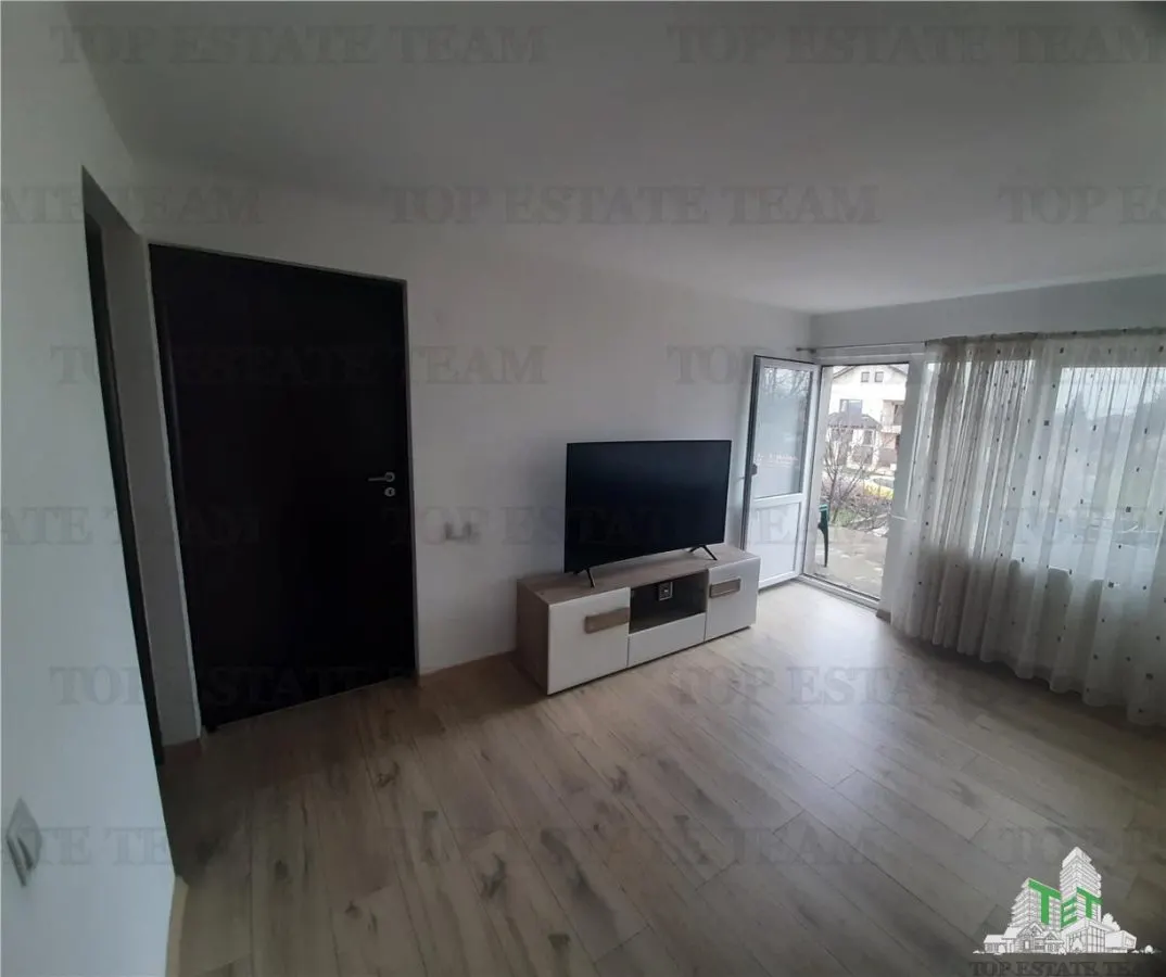 Casa spatioasa cu 8 camere si teren de 801 mp - ideala pentru 2 familii - foto 4