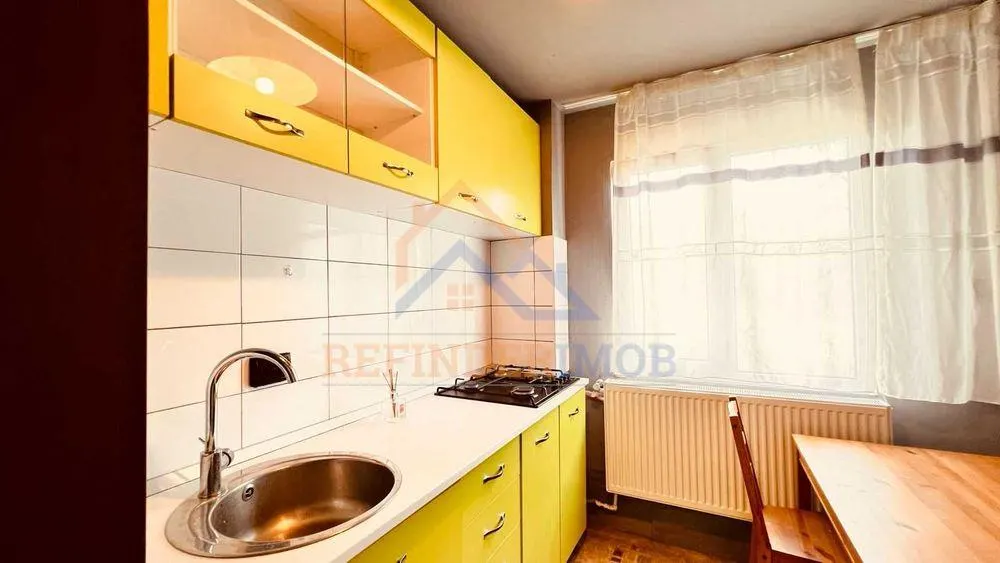 Apartament 3 camere stradal Constantin Brancoveanu - foto 7