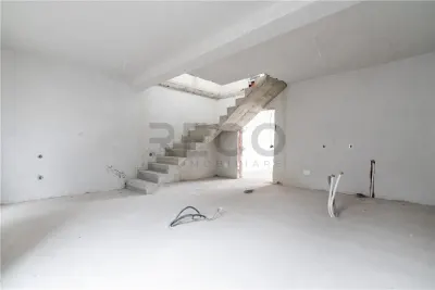RECO apartament cu 3 camere parter + 2 etaje Oradea zona dealuri - foto 12