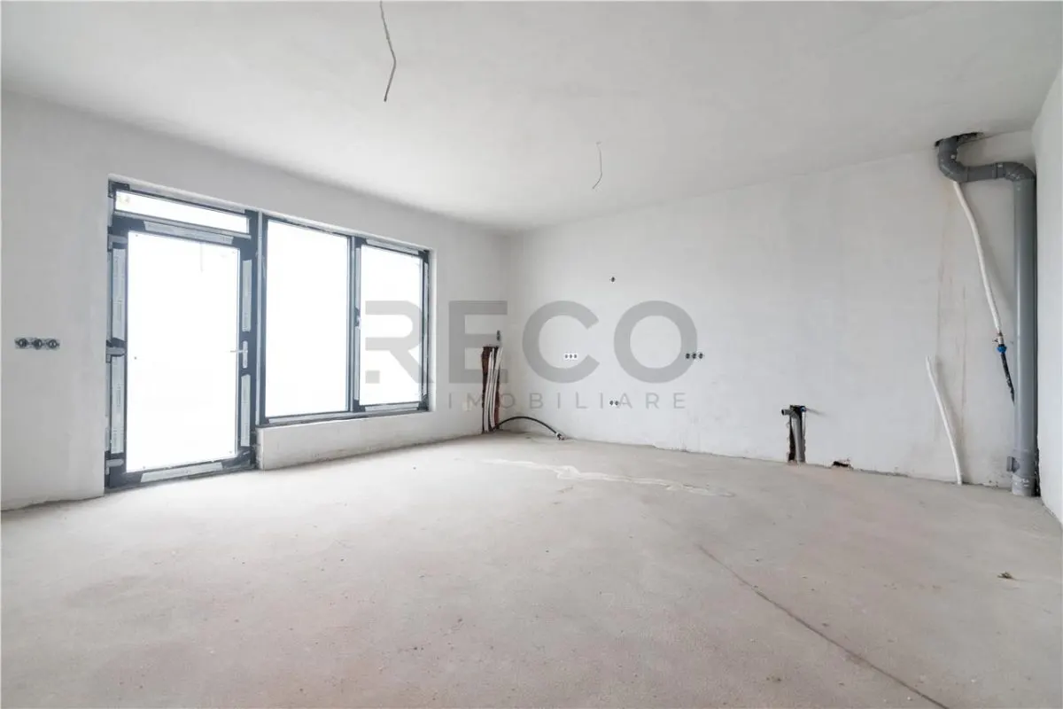 RECO apartament cu 3 camere parter + 2 etaje Oradea zona dealuri - foto 14