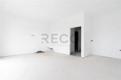 RECO apartament cu 3 camere parter + 2 etaje Oradea zona dealuri - foto 3