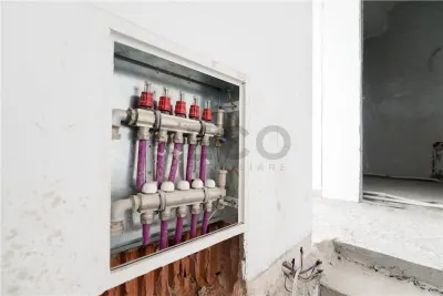 RECO apartament cu 3 camere parter + 2 etaje Oradea zona dealuri - foto 10