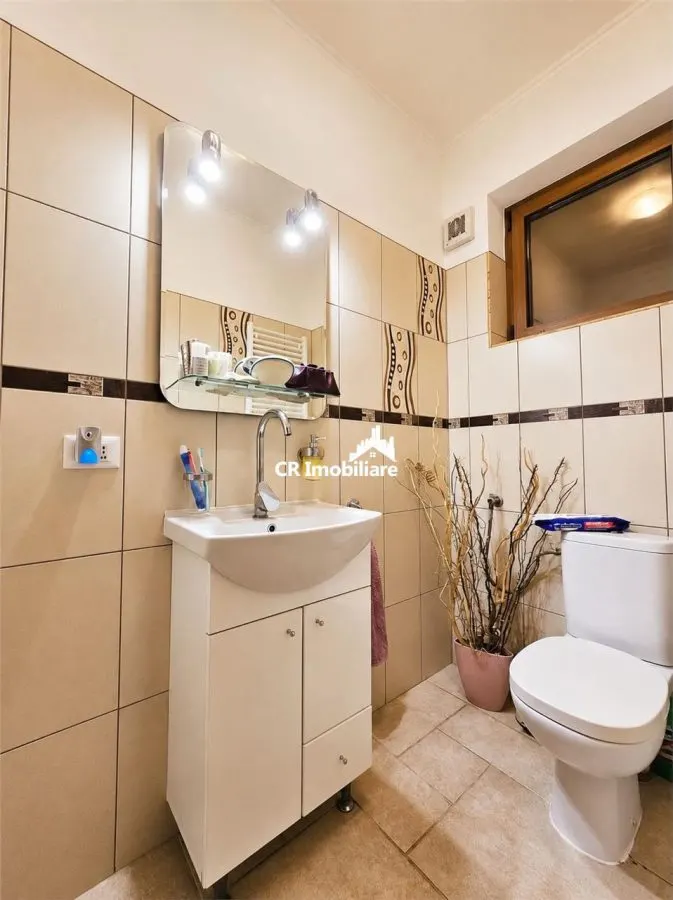 Vila de vanzare 5 camere Sisesti - foto 10