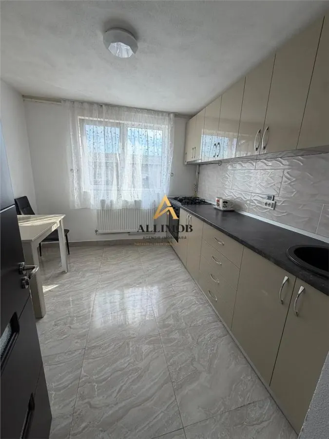 Apartament 2 camere de inchiriat in Targoviste, zona Micro 11 - foto 5