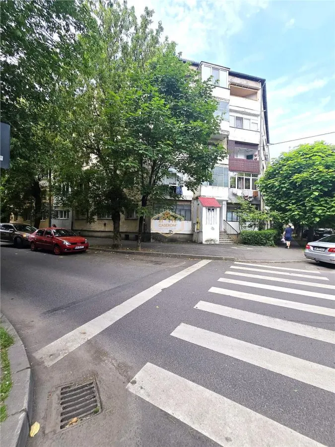 Apartament 3 camere | Bloc din BCA | Micro 16 - foto 16