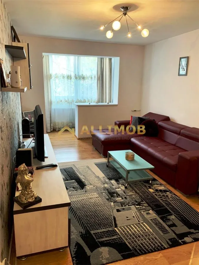Apartament 2 camere in Ploiesti, zona Baraolt - foto 1