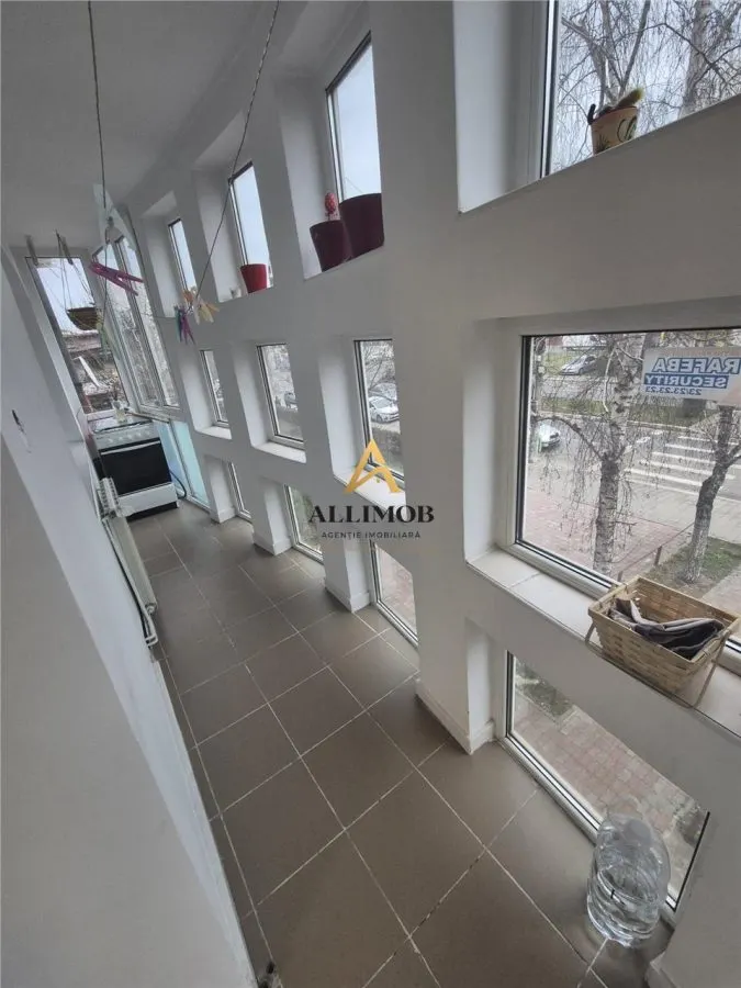 Apartament 3 camere in Targoviste, zona Constantin Brancoveanu - foto 13