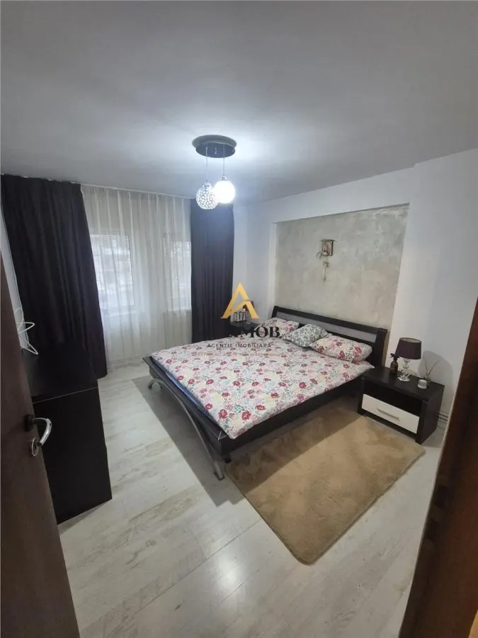 Apartament 3 camere in Targoviste, zona Constantin Brancoveanu - foto 4