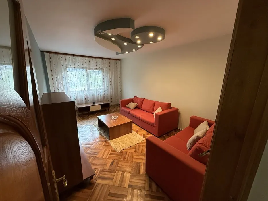 Apartament 2 camere decomandat etajul 2 zona Grivitei- Mihai Viteazul - foto 1