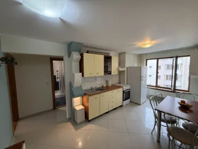 Apartament 2 camere decomandat etajul 2 zona Grivitei- Mihai Viteazul - foto 5