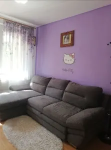 Apartament 3 camere,  etaj intermediar zona  Garii - Brasov