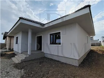 Mosnita Noua, Casa individuala pe parter, locatie foarte buna - foto 2