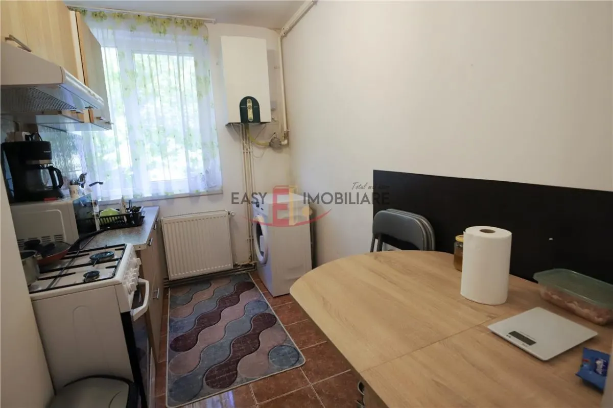 Apartament 2 camere,2 dormitoare, etaj 2, 7 Noiembrie, AC, UMFST - foto 6