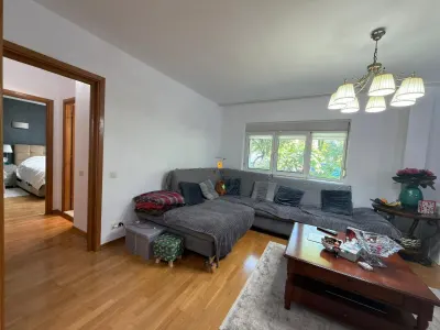 Apartament 4 camere zona Republicii - Ploiesti