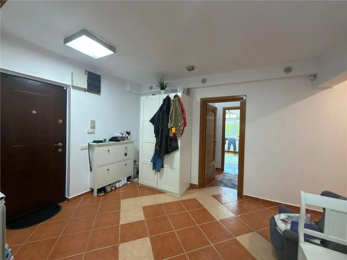 Apartament 4 camere zona Republicii - foto 3