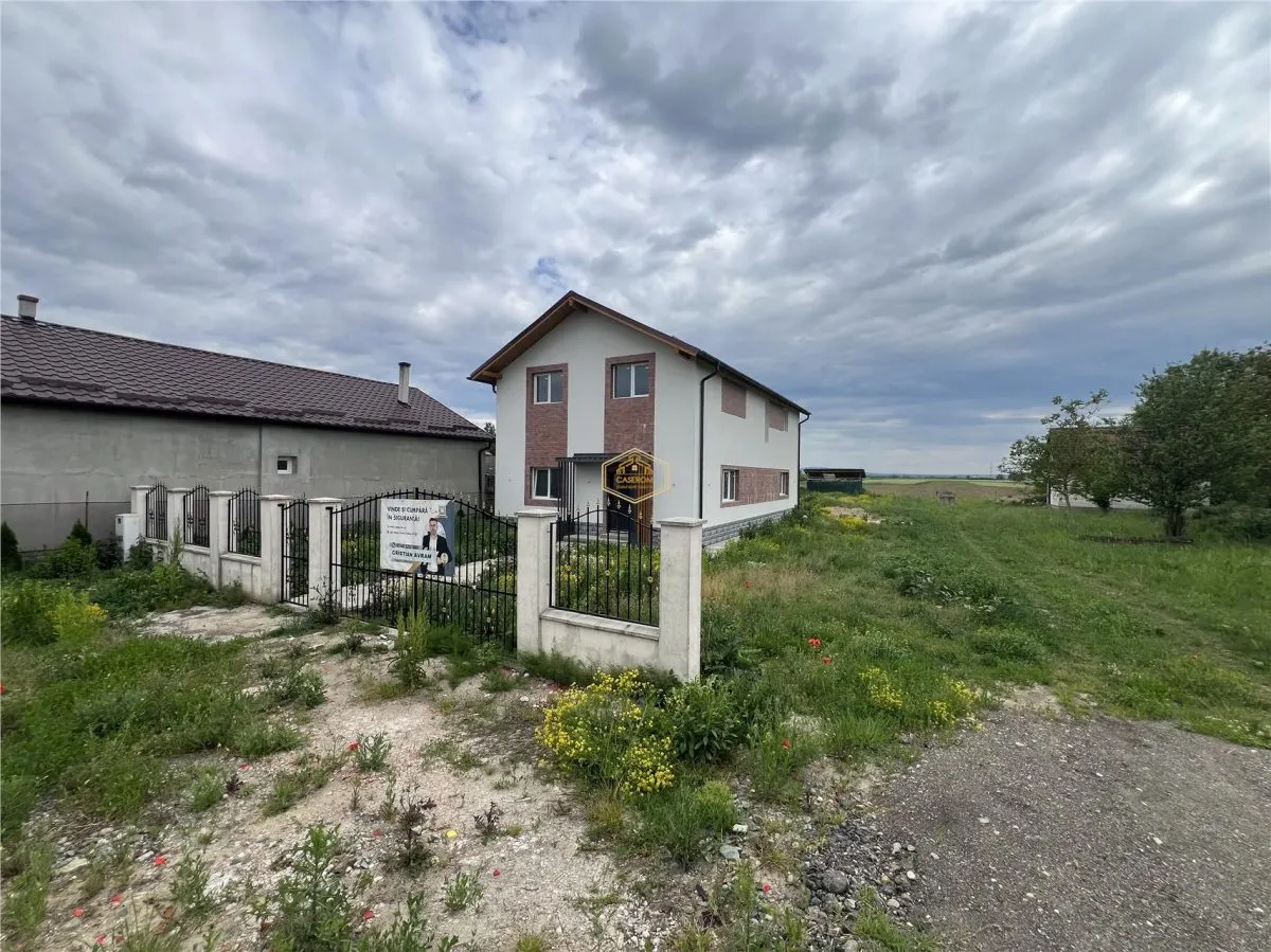 Casa Noua cu 4 dormitoare si piscina | Ambud, Satu Mare - foto 2