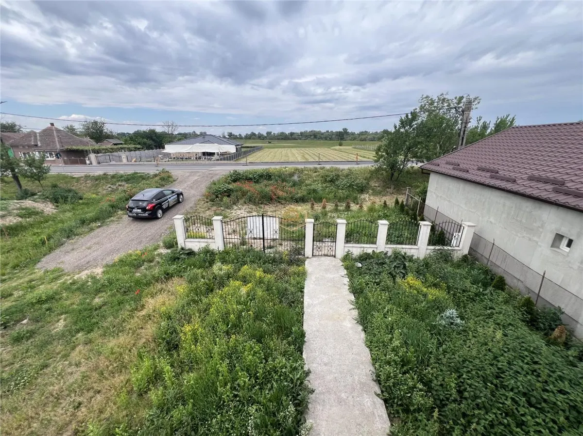Casa Noua cu 4 dormitoare si piscina | Ambud, Satu Mare - foto 17