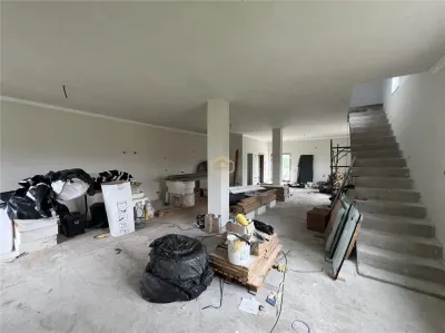 Casa Noua cu 4 dormitoare si piscina | Ambud, Satu Mare - foto 4