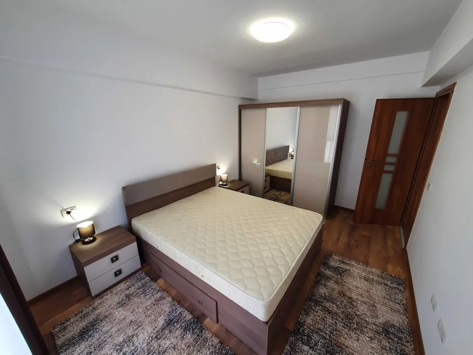 Apartament 3 camere, regim vila, cu gradina, Tractorul, Brasov - foto 3