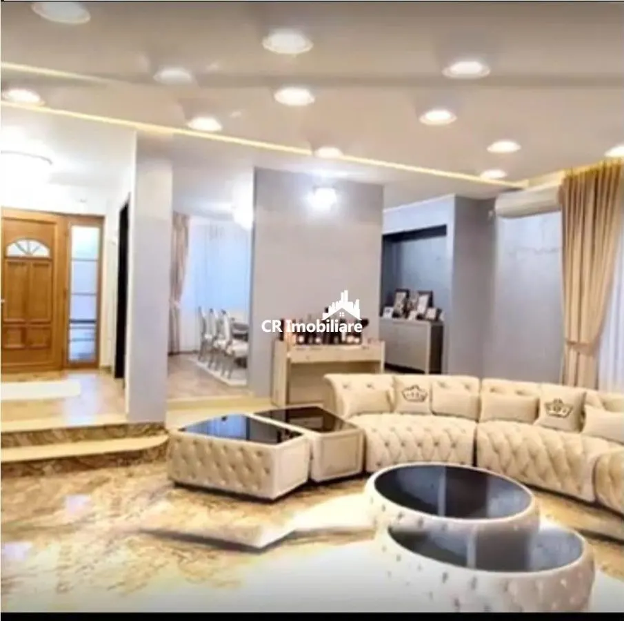 Vila Lux 5 camere Pantelimon teren generos - foto 1
