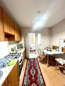 Apartament de vanzare cu 3 camere Rogerius - foto 4
