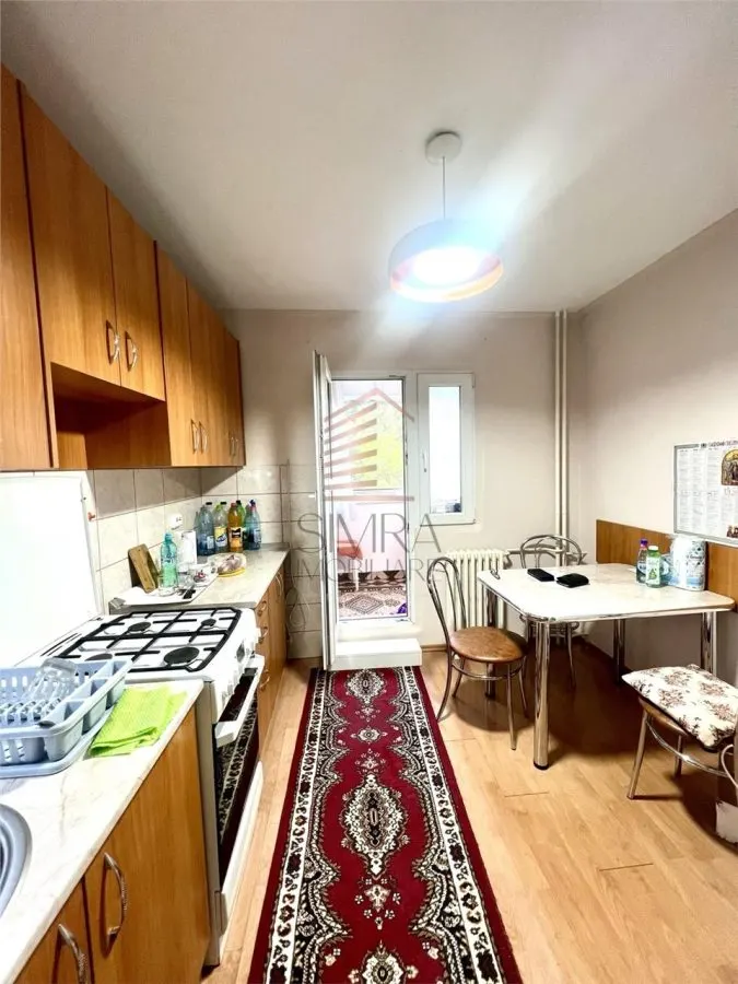 Apartament de vanzare cu 3 camere Rogerius - foto 4