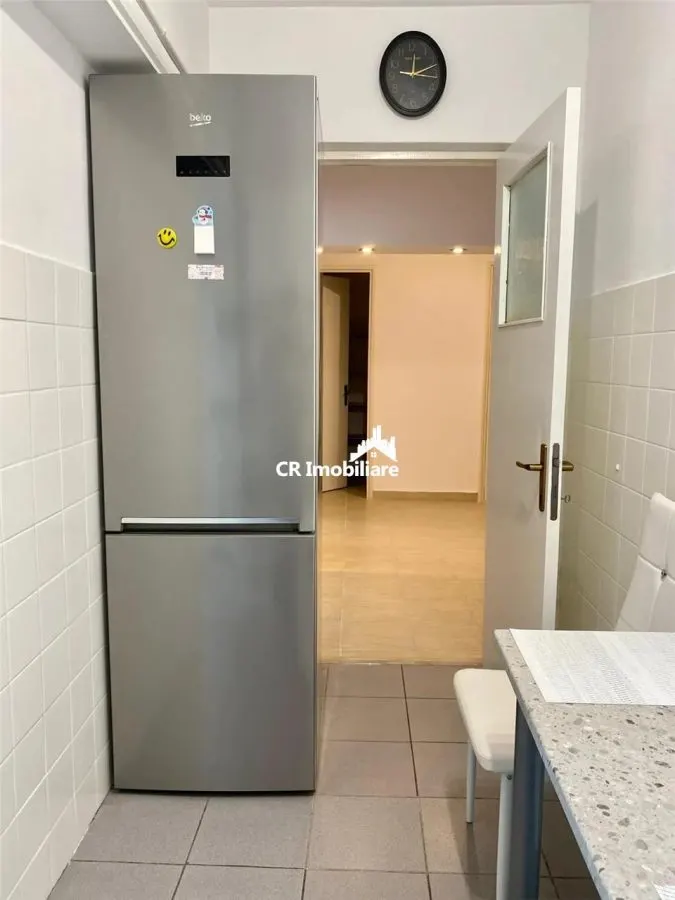 Apartament spatios  2 camere Octavian Goga - foto 4