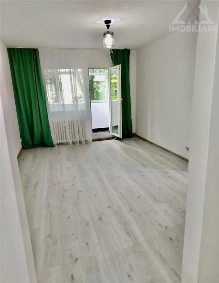 Apartament 3 camere decomandat - Tatarasi Dispecer - foto 1