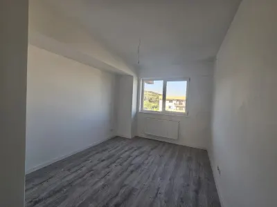Apartament 2 camere - decomandat - 62mp - intabulat - foto 2