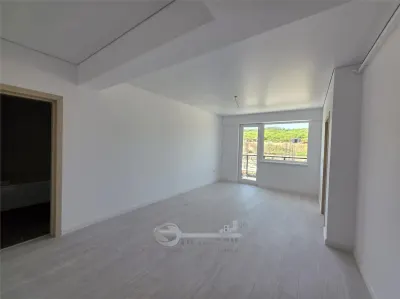 Apartament o camera Bucium + curte de 20mp - Iasi