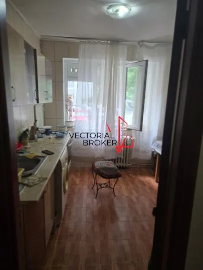 Apartament 3 camere Dristor Metrou Pretabil Firma - foto 5