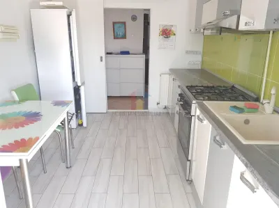 2 camere Decomandat, Mobilat si Utilat, Radu Negru - foto 2