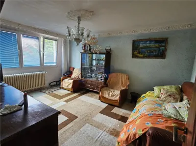Apartament 3 camere decomandat - Brancoveanu, Str. Uioara - 63mp - Bucuresti