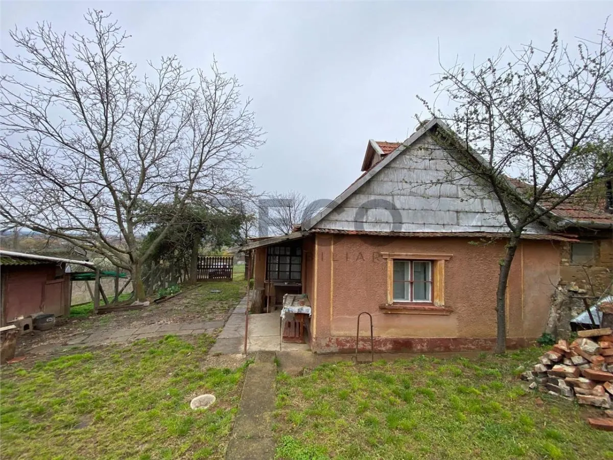 RECO Casa cu 2 camere cu priveliste frumoasa in Diosig - foto 2