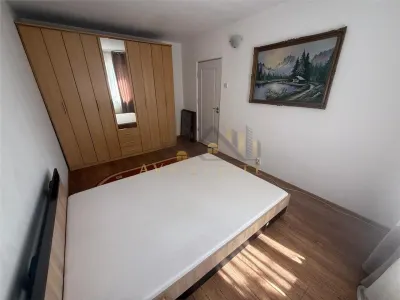 Apartament 2 camere, Et.1, 55 mp - Zona Iulius Town - foto 5