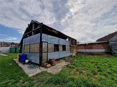 RECO Casa de demolat cu teren mare in Bors - foto 4