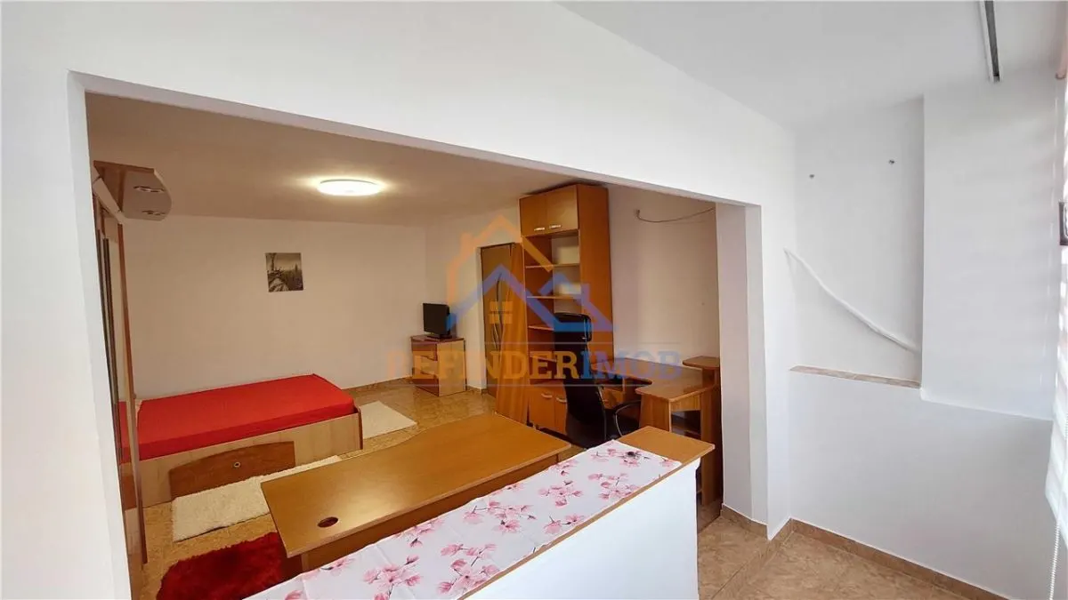 Garsoniera spatioasa 40mp  Alba Iulia _Bd Decebal locuit /investitie - foto 2