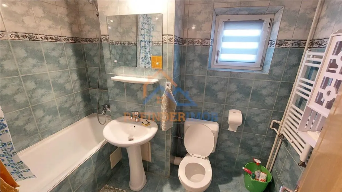 Garsoniera spatioasa 40mp  Alba Iulia _Bd Decebal locuit /investitie - foto 8
