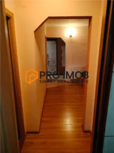 Apartament 2 camere cf 1 semidecomandat zona Micro 5 - foto 5