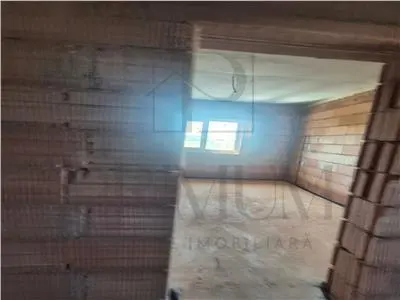 Moșnița Nouă, Duplex cu 3 dormitoare și 374 mp teren, La 100 m de strada principală. - foto 4