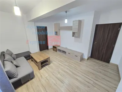 Apartament 3 camere, etaj intermediar, bloc nou, Tatarasi - foto 2