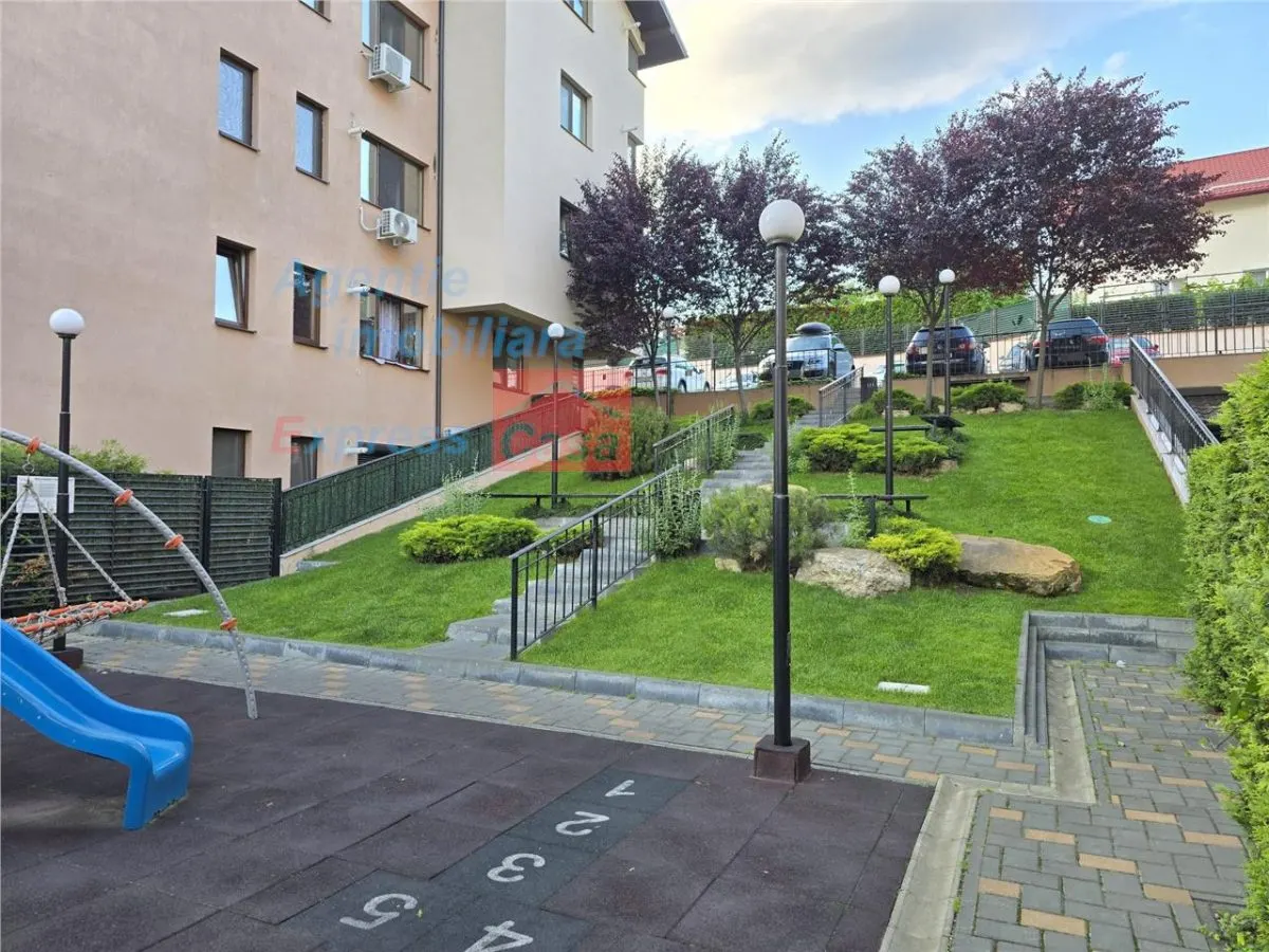 Apartament 3 camere, etaj intermediar, bloc nou, Tatarasi - foto 11