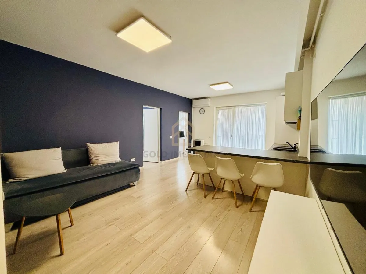 Penthouse de inchiriat 100 mp terasa 60 mp - foto 2