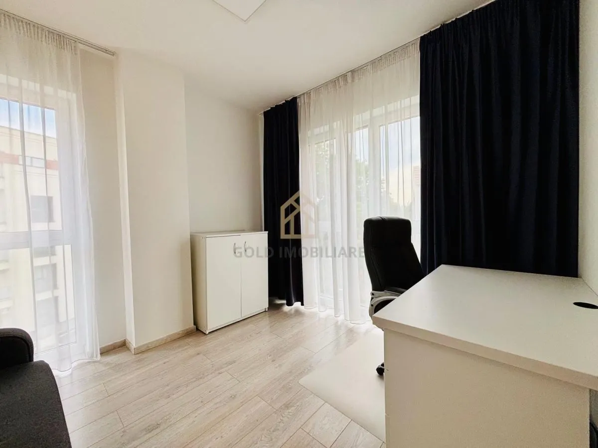 Penthouse de inchiriat 100 mp terasa 60 mp - foto 5