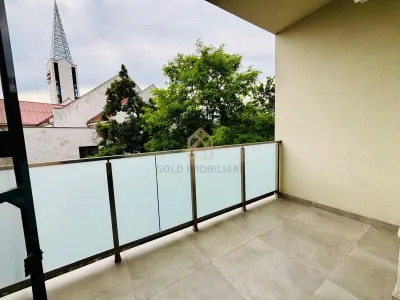 Penthouse de inchiriat 100 mp terasa 60 mp - foto 9