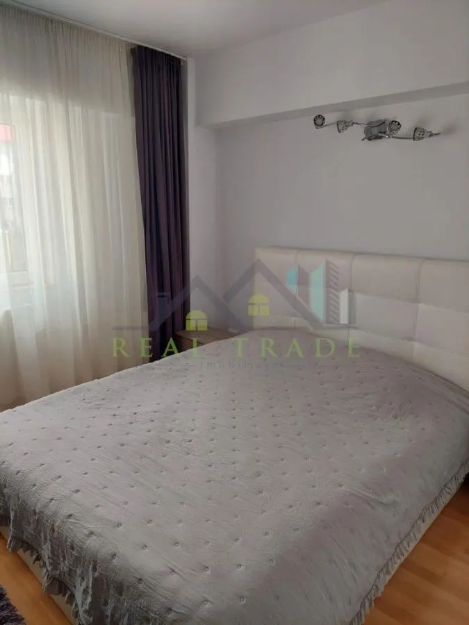 Apartament 2 camere decomandat etajul 2 zona Noua - foto 2