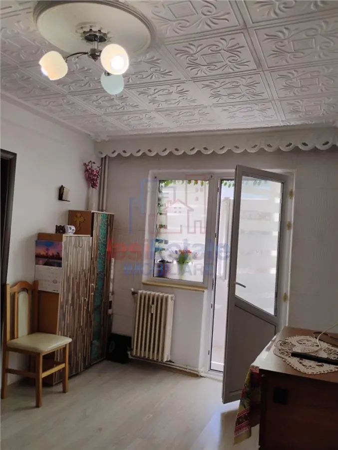Apartament 2 camere zona Tatarasi - foto 1