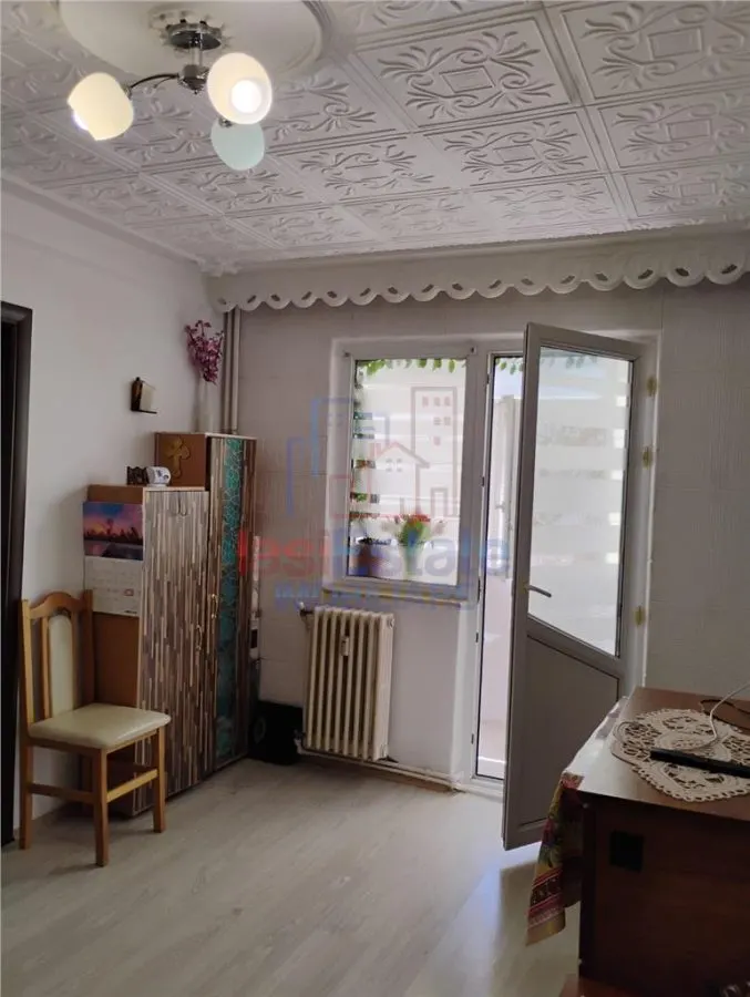 Apartament 2 camere zona Tatarasi - foto 3