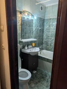 Inchiriere apartament  3 camere zona  Democratiei - foto 8